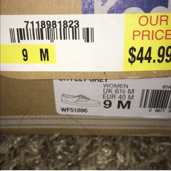 Less - Picture 2 of 3